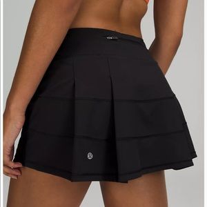 Lululemon Pace Rival skirt - size 6